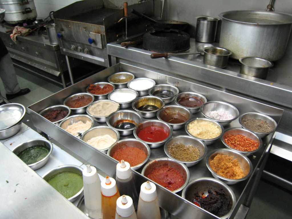Mise_en_place_for_hot_station